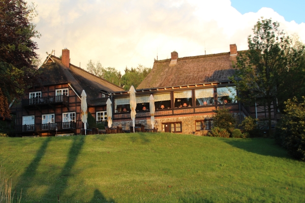 Landhaus Höpen Privathotels Dr. Lohbeck GmbH & Co. KG (Schneverdingen)